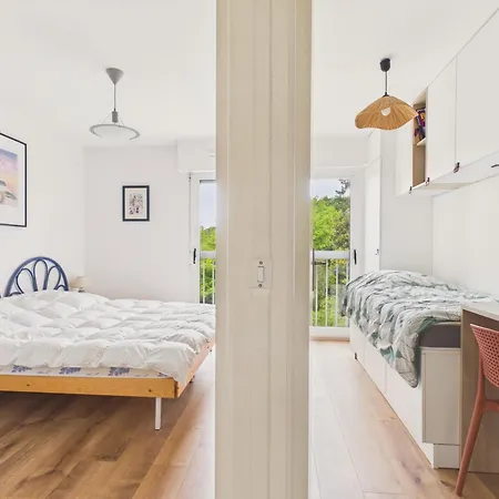 300m De La Plage, Balcon, Parking, Sejour A 3 Appartamento *