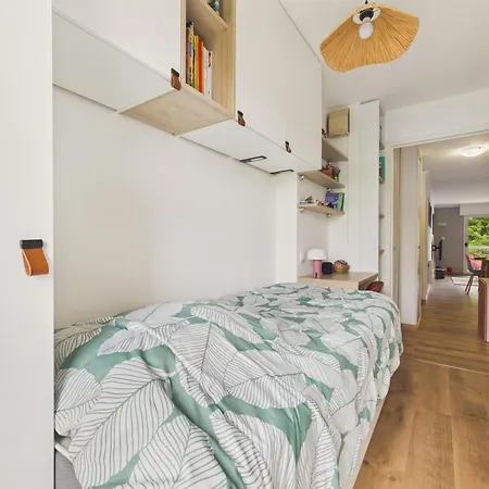 300m De La Plage, Balcon, Parking, Sejour A 3 公寓